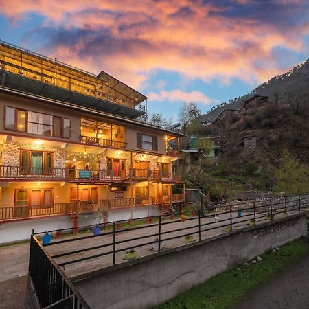 Sharda Resort-Tirthan Valley Banjār Exterior foto
